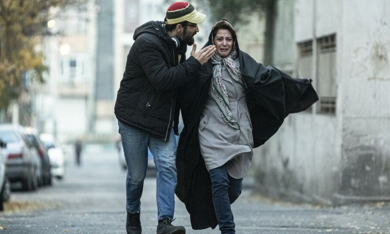 لقب  پرفروش‌ترین فیلم اکران آنلاین برای  محمد کارت