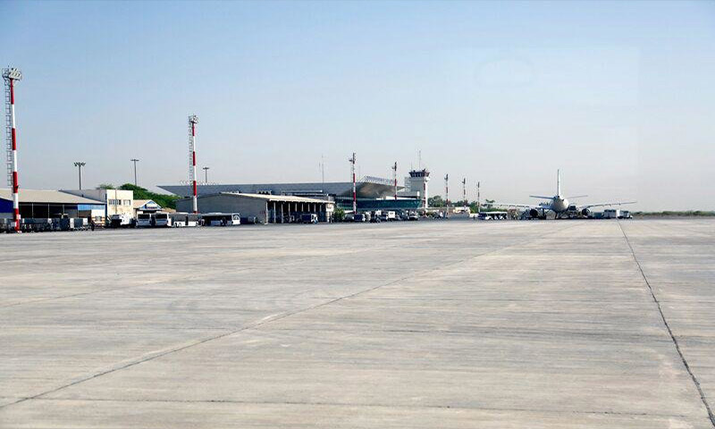 توسعه و بهسازی اپرون فرودگاه بندرعباس تا پایان خرداد/احداث تاکسی‌وی جدید