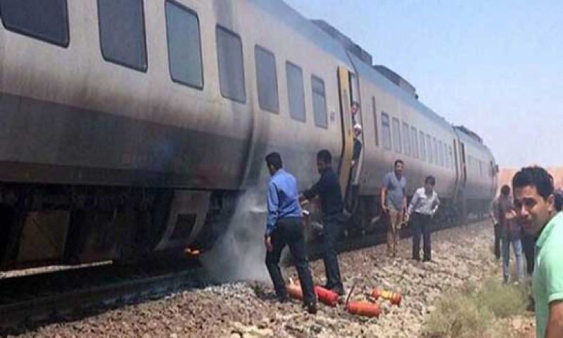 قطار یزد ـ تهران دچار آتش‌سوزی شد