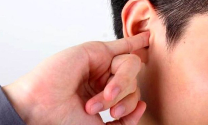 ترشحات آبکی گوش نشان از عفونت دارند/ از گوش پاک کن استفاده نکنید