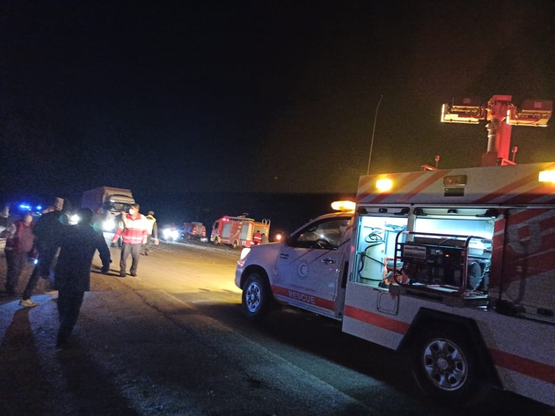 2 نفر کشته و 15 نفر مصدوم در حادثه تصادف سواری پژو با مینی بوس